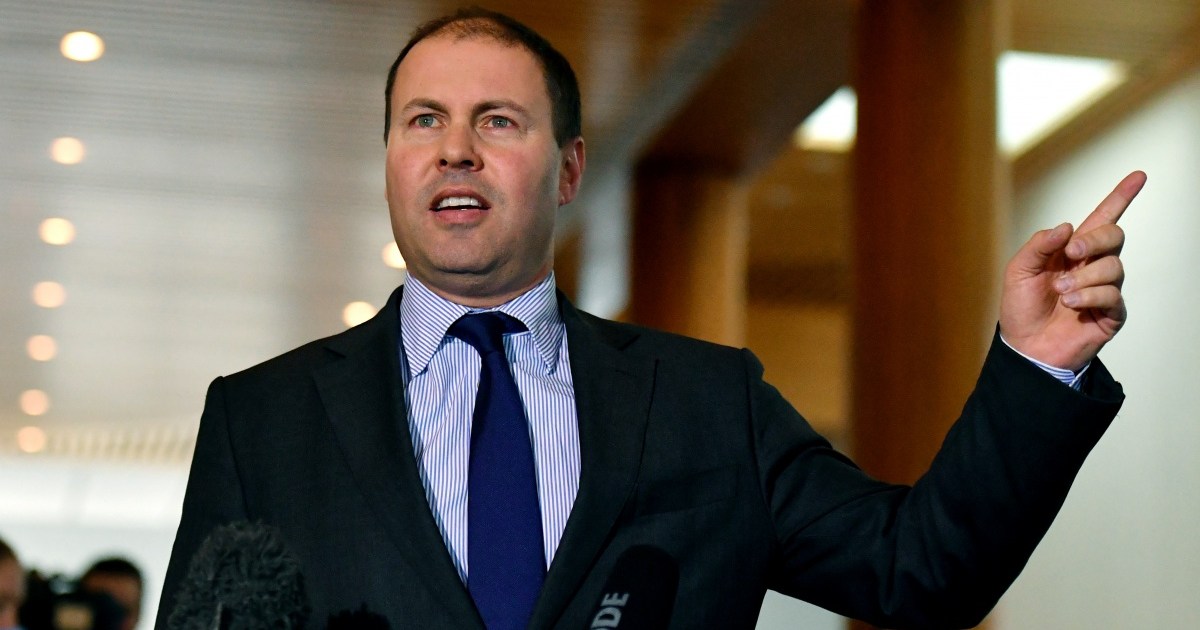 Government backs 'green bank' funds for 'clean coal'