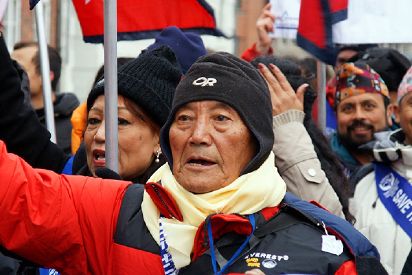 Min Bahadur Sherchan, 85, died while attempting to regain his title as the oldest man to clime Mt Everest.