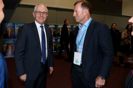 Major report shows richest 1 per cent has boomed under Abbott, Turnbull