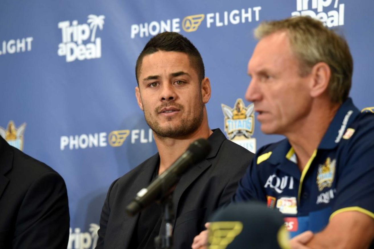 Titans fullback Jarryd Hayne and coach Neil Henry have been called in to discuss an ongoing feud.