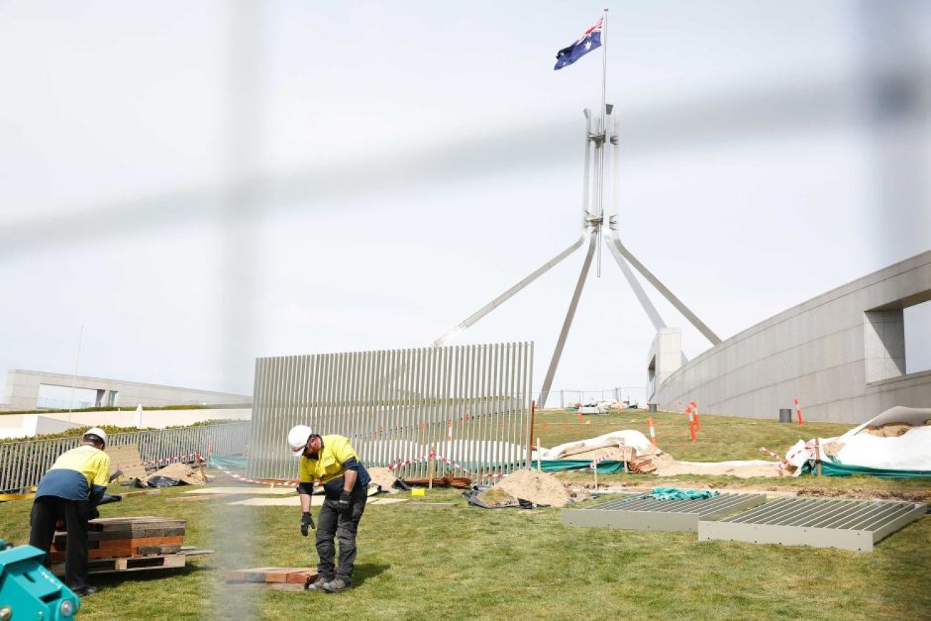 The fence will stop patrons being able to walk onto the roof of Parliament House.