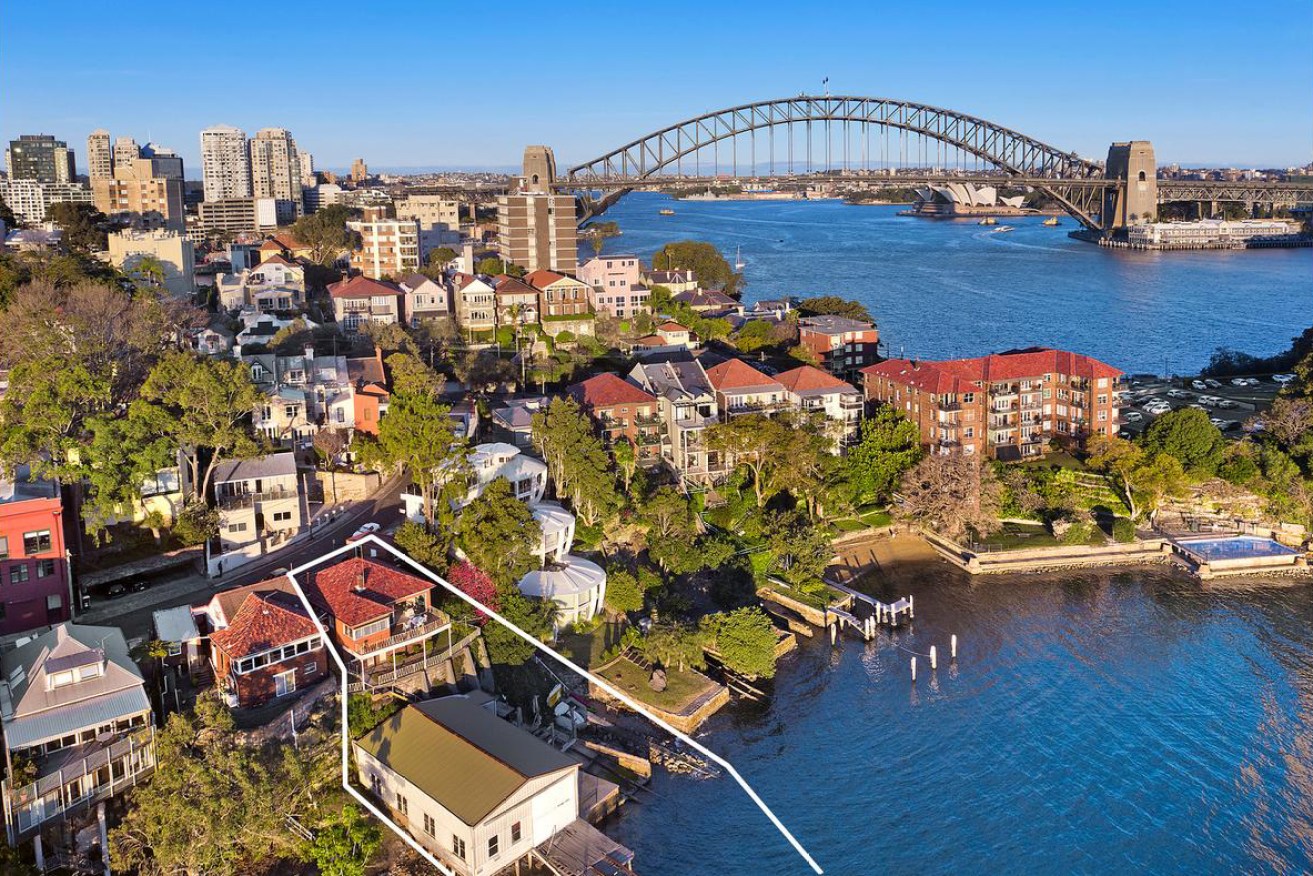 Impressive harbourside views can be seen from this 1940s Sydney gem.