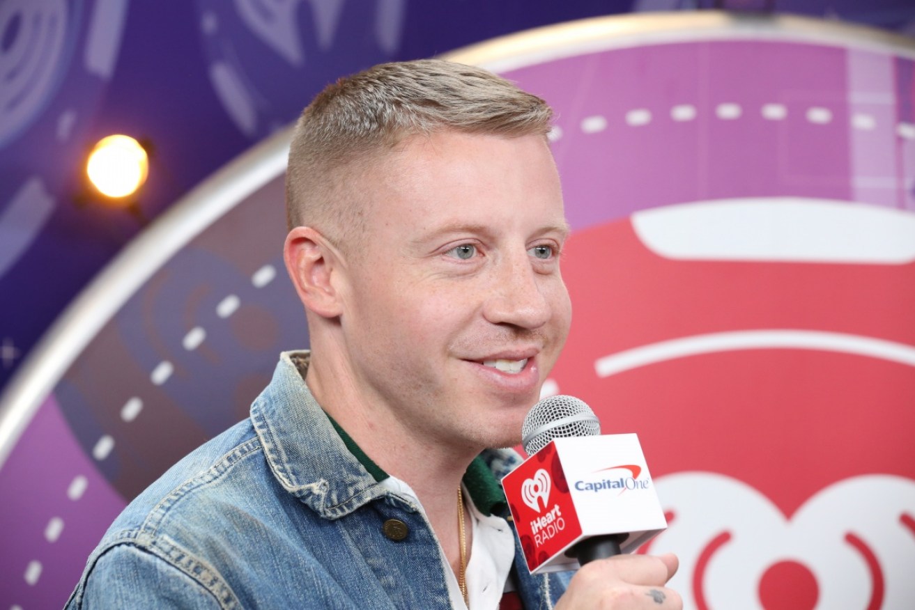 Macklemore's donation to the Yes cause is stoking further controversy ahead of the NRL Grand Final. 