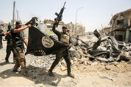Iraqi troops closing in for the kill on last ISIS stronghold