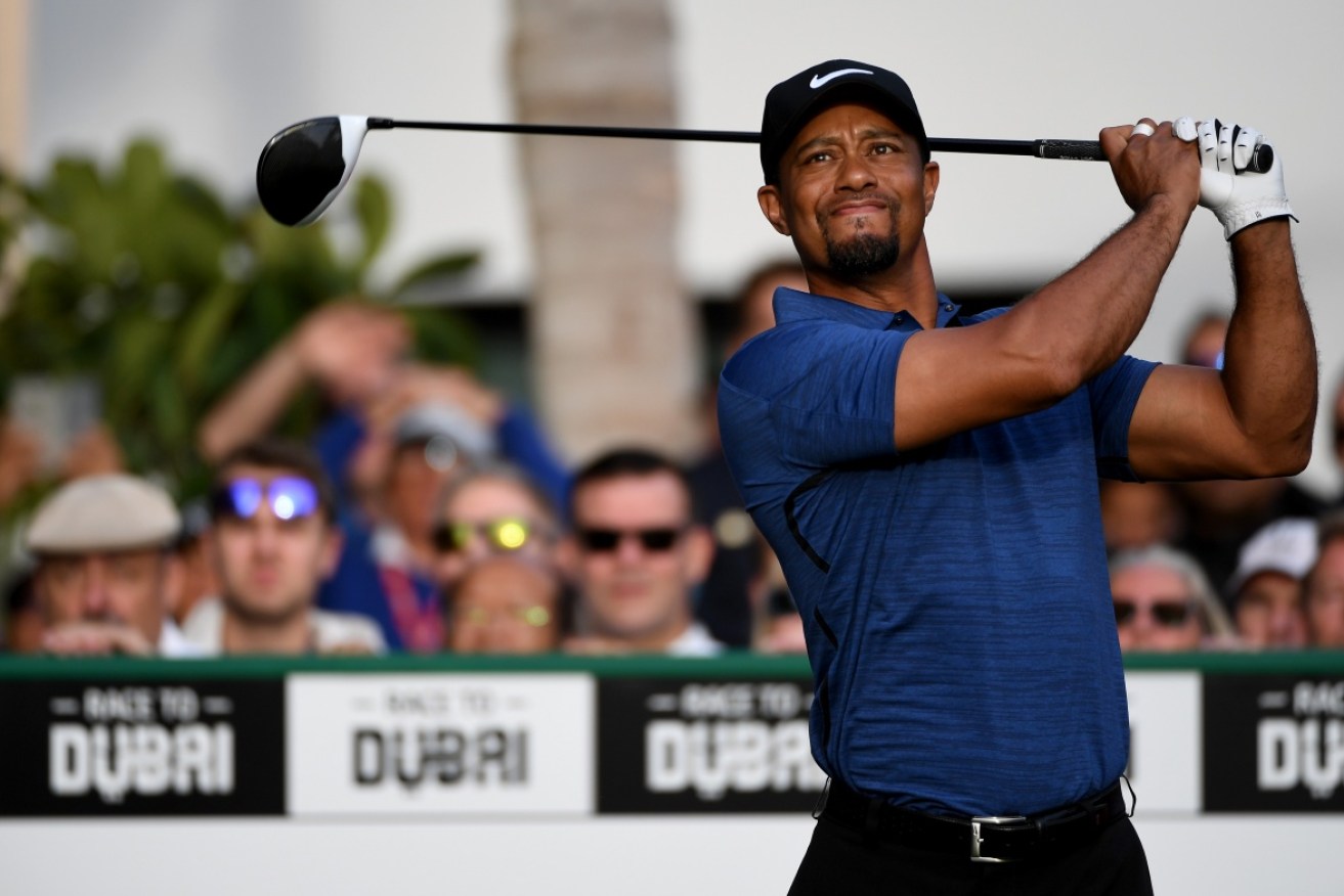 Tiger Woods is to play his first tournament in nine months after selecting himself for the Hero World Challenge at the end of November.