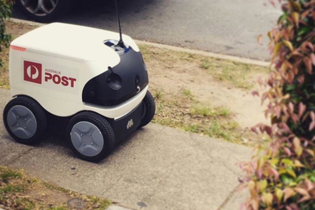 Australia Post has hired a robot postie – but it has significant limitations. 