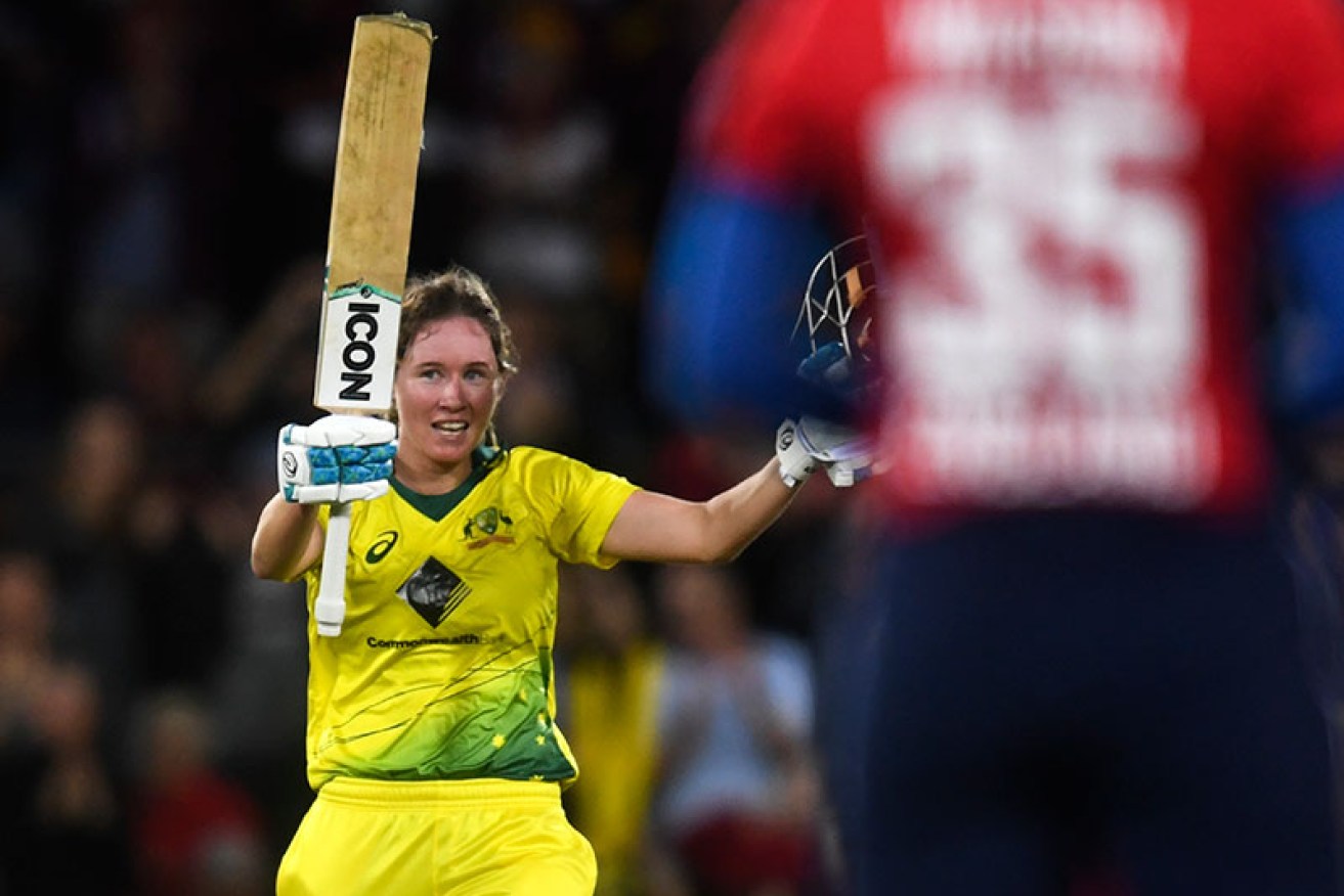 Beth Mooney crunched an unbeaten 117 from 70 balls but it wasn't enough as England won the T20 in Canberra.