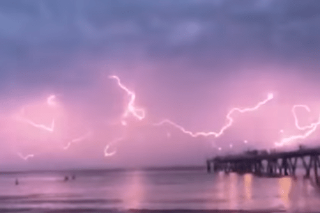 Spectacular &#8216;spider lightning&#8217; lights up Glenelg beach during storms overnight