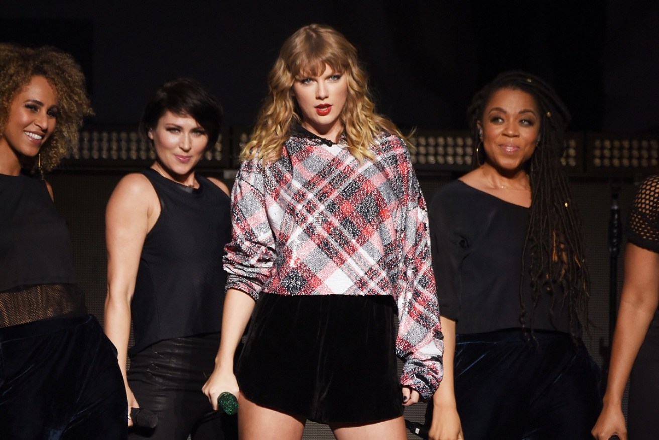 Taylor Swift will tour Australia and New Zealand next year.