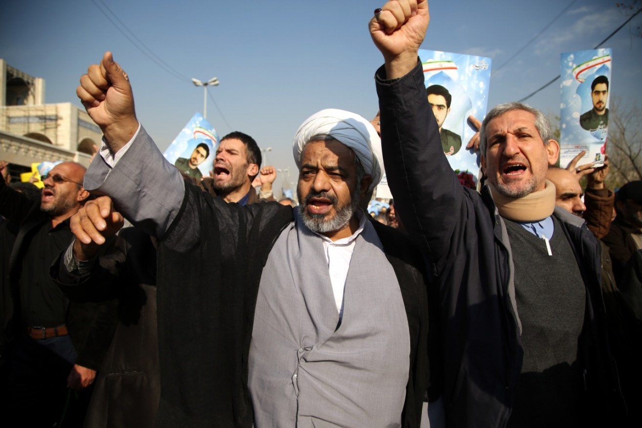 Iran threatens an oil war in the Gulf