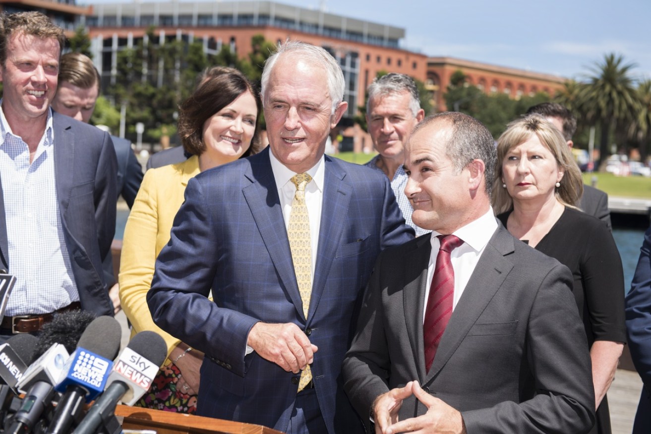 Malcolm Turnbull and acting premier James Merlino have had an awkward exchange.