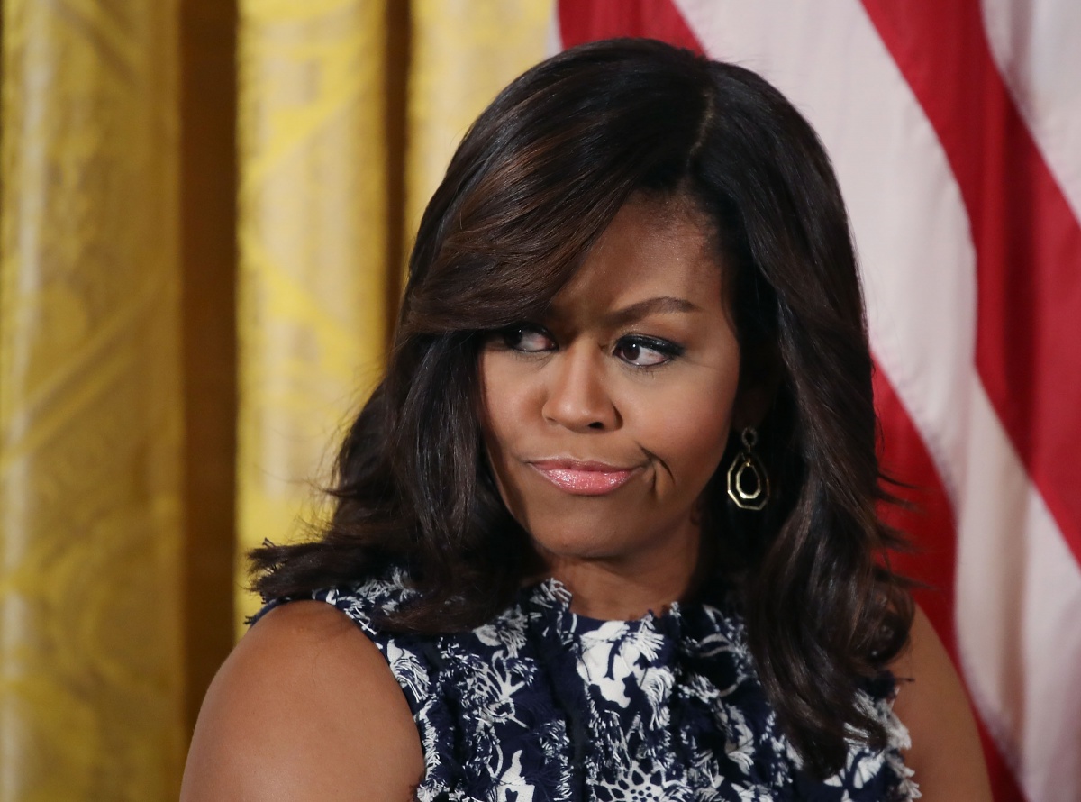 Michelle Obama s bikini a lightning rod for political debate