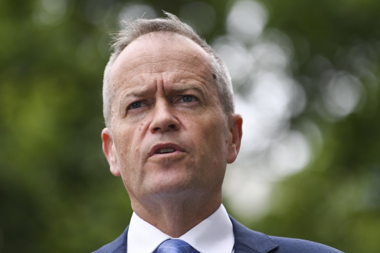 Bill Shorten says the company tax cut is a 'reverse donation' to the banks. 