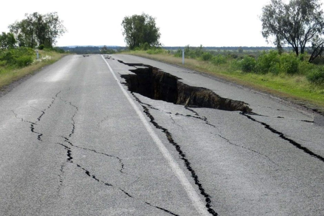 The series of cracks in Gibihi Road was caused by a routine blast at the Dawson Mine in November 2017.