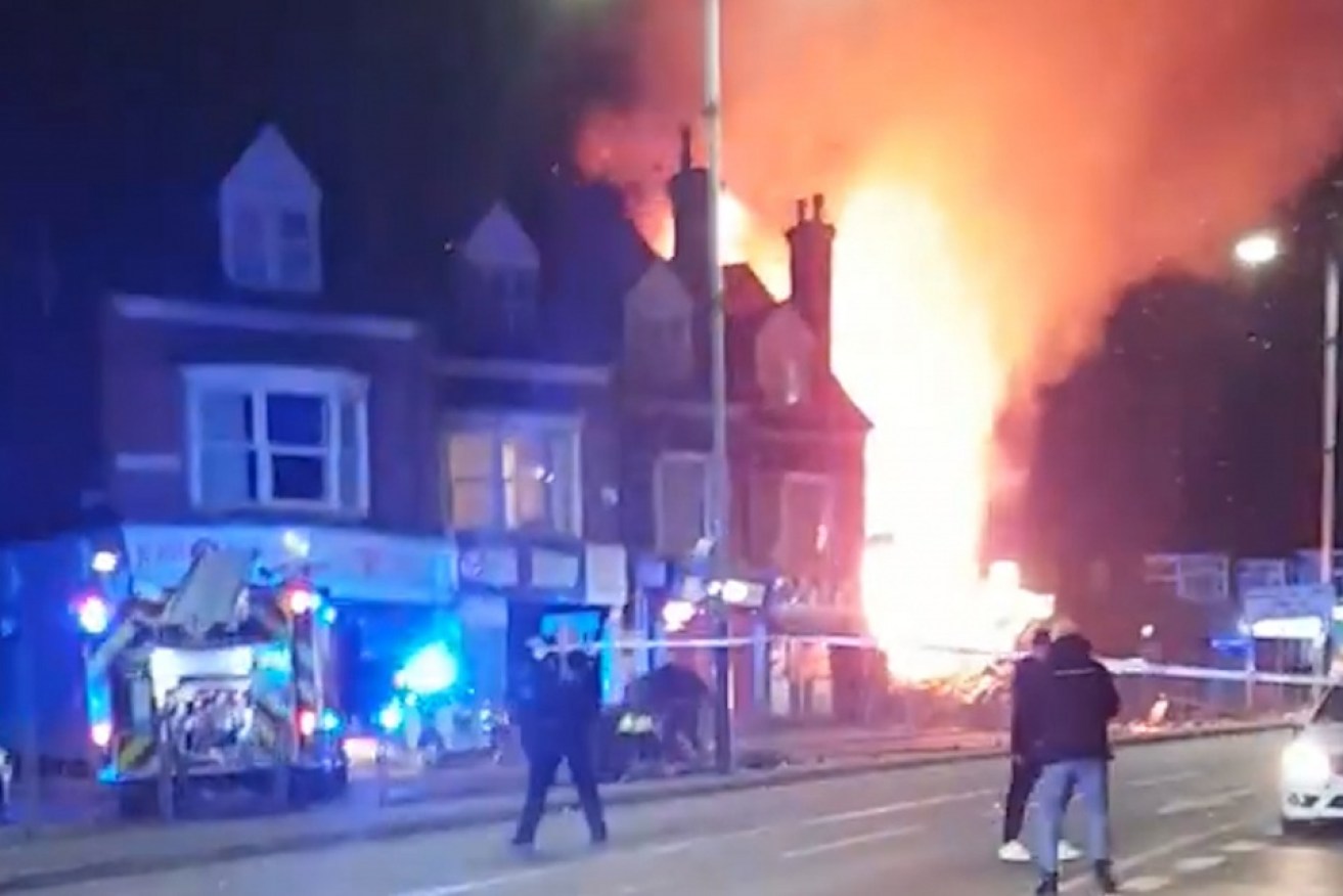 There are reports of a large explosion in the British city of Leicester, with police saying they're responding to a "major incident".