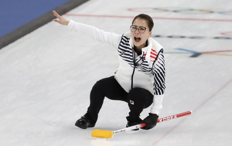 Winter Olympics 2018 South Koreas Garlic Girl Curlers Thrill 5795