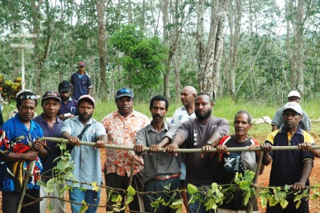 Kokoda Track: Protesting landowners end blockade of famous trek