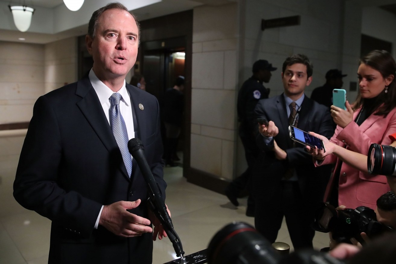 The US House of Representatives Intelligence Committee has voted unanimously to release a rebuttal to a Republican memo concerning the Russia investigation.