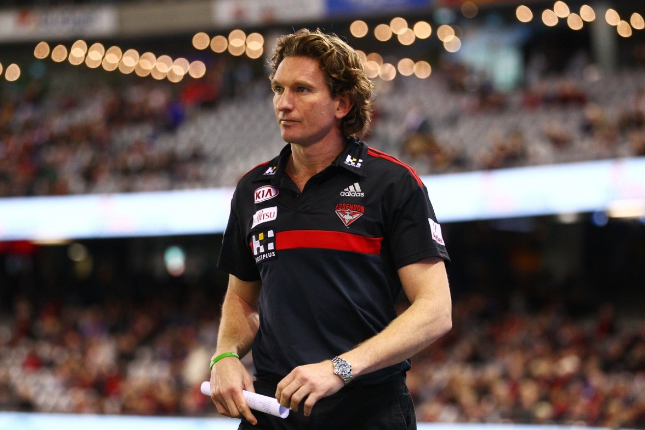 Hird coached 84 matches for the Bombers.