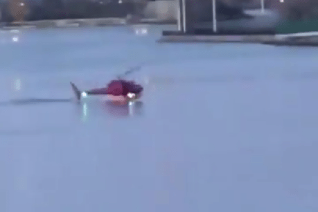 Five dead after helicopter crashes into New York&#8217;s East River
