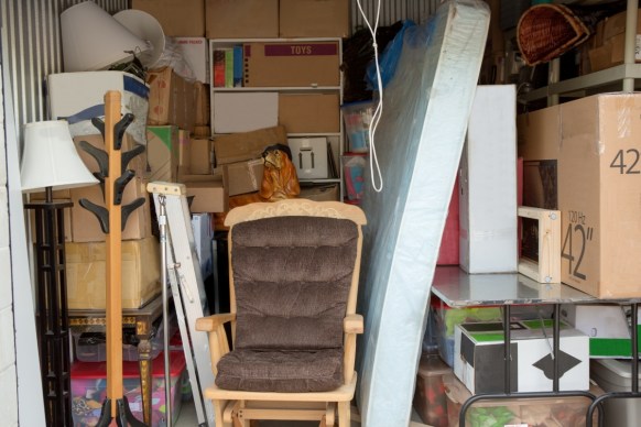 storage-unit-buy-rent