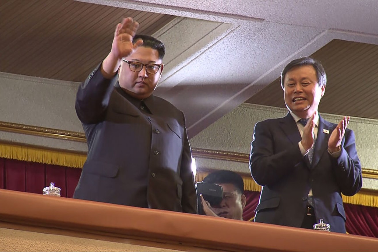 Kim Jong-un with South Korea's Culture, Sports and Tourism Minister Do Jong-whan at the concert.