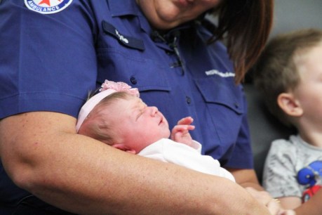 &#8216;You can do this!&#8217;: Ambo offers advice over the phone as woman gives birth roadside