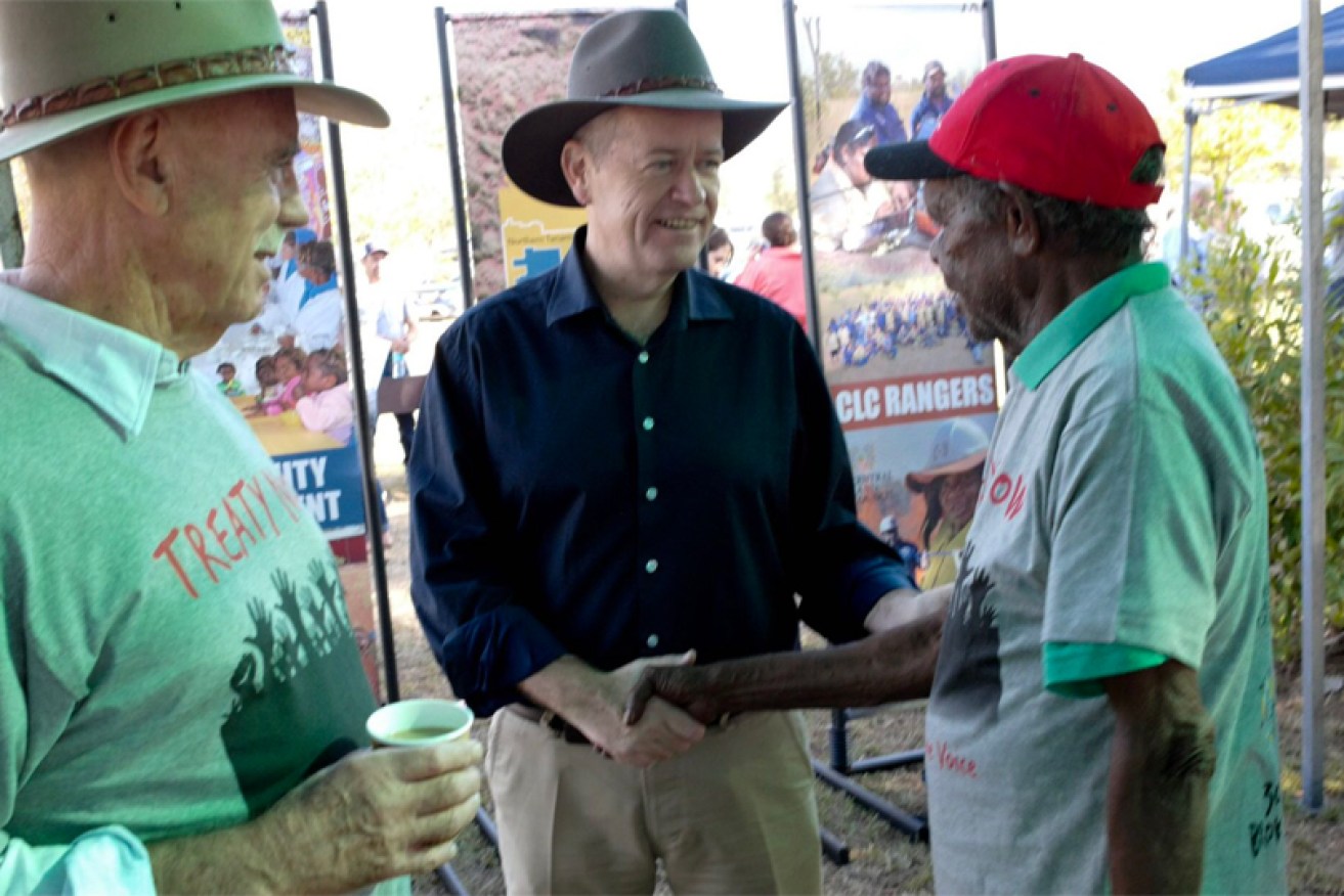Mr Shorten meets a local in Barunga, NT.