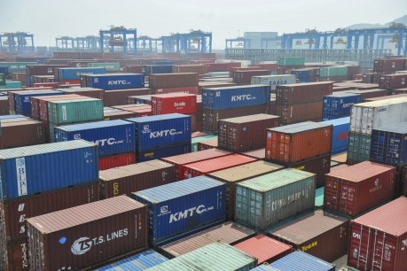 China vows to retaliate to $US50 billion Trump tariffs