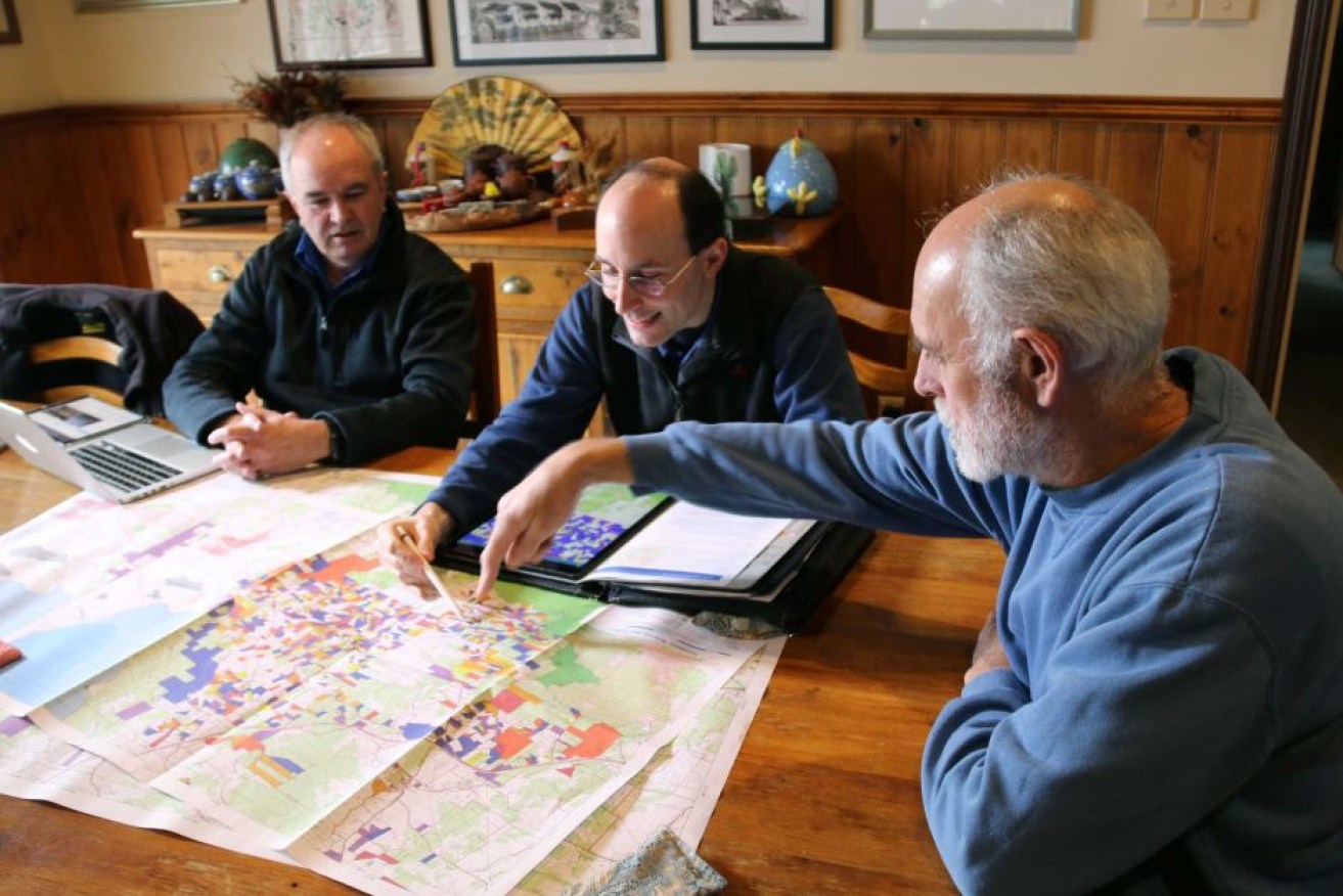 Glenn Archer, Olaf Theden and Jon Gough (L-R) are banding together to boost bandwidth.