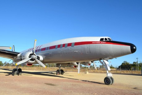 Historic Qantas Super Constellation plane restored