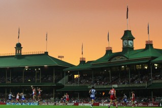 How sports stars ended up sleeping on the SCG