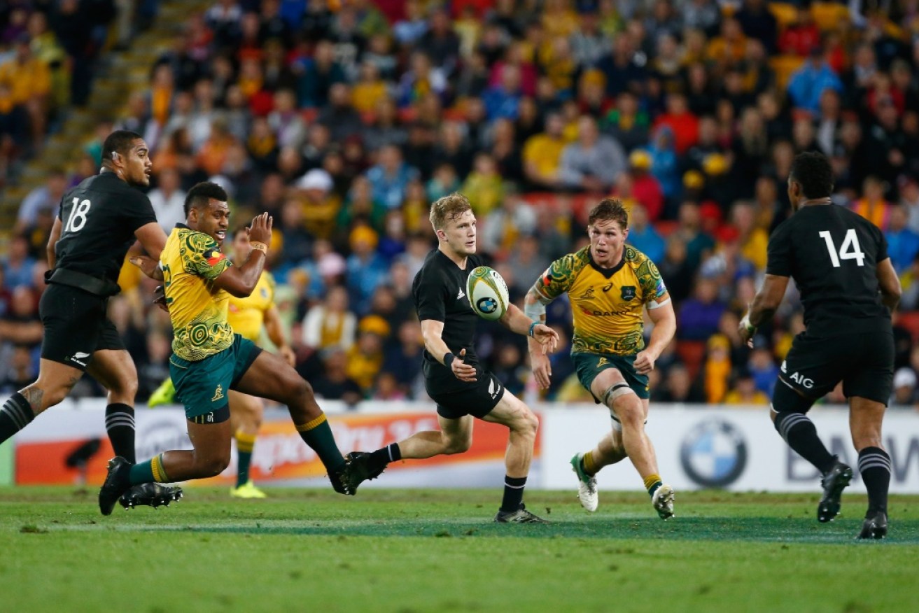 Australia and New Zealand in action during game three of 2017 Bledisloe Cup. 