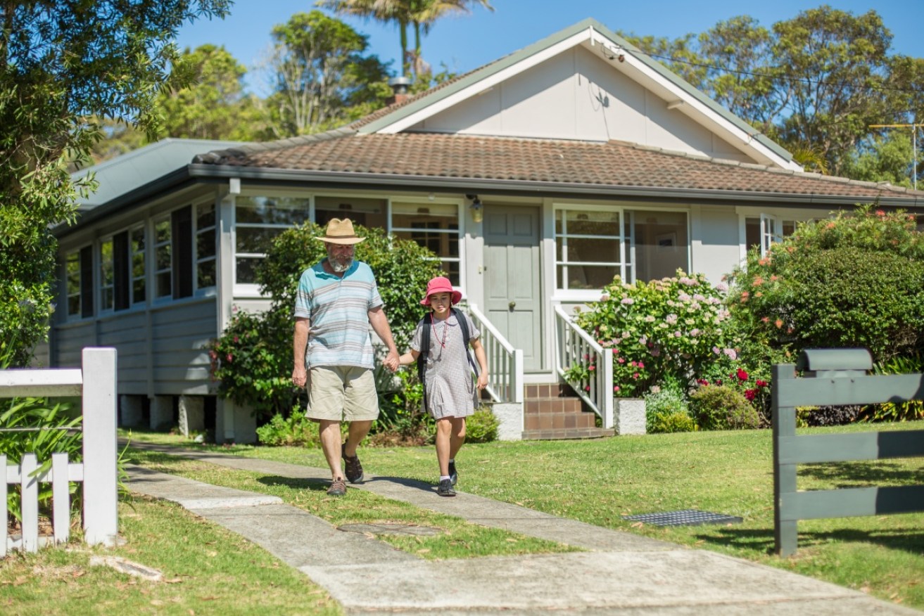 Reverse mortgages can help retirees stay in their homes, but don't come without risk. 