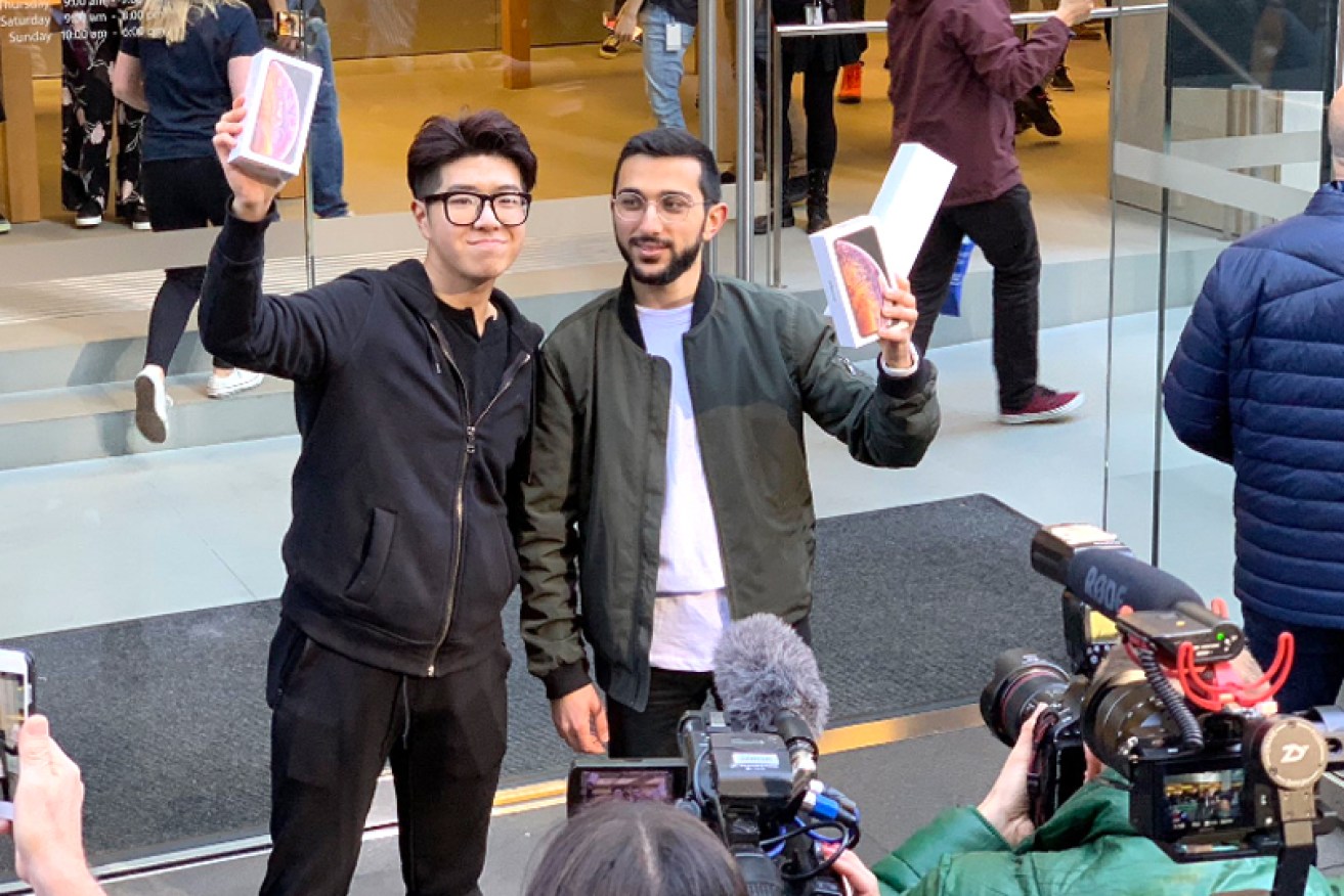 Teddy Lee and YouTuber Mazen Kourouche were the proud owners of Australia's first iPhone XS models.