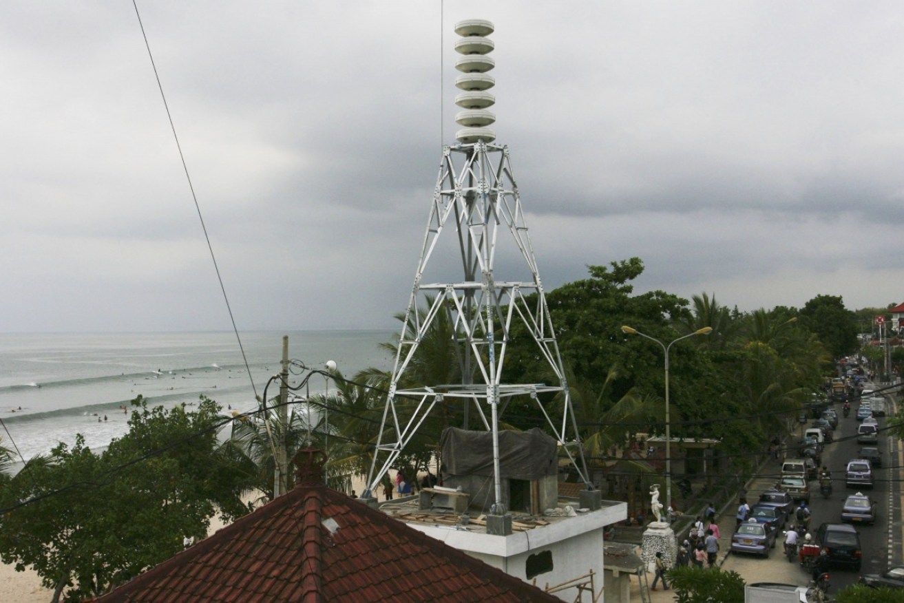 The receiver of an tsunami early warning system in 2006 on Kuta Beach, Bali. 