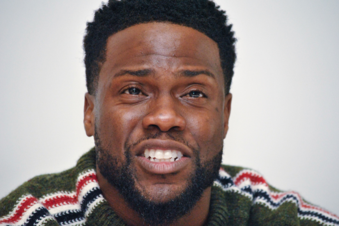 Kevin Hart has apologised for saying he doesn't want his son to grow up gay, but the remorse came to late to save his Oscars gig.