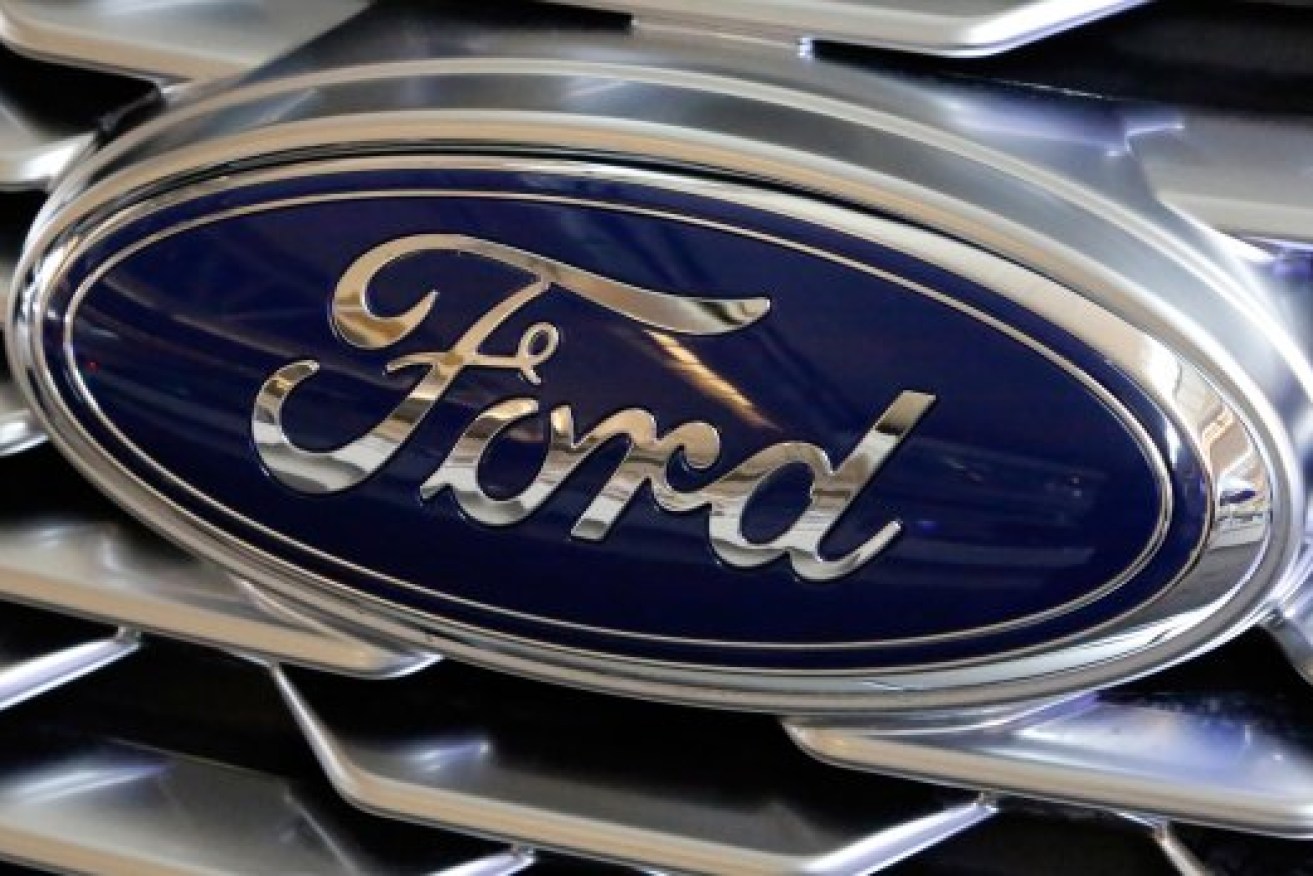 Ford has announced that more than three-quarters of a million cars in the US and more than 171,000 worldwide are being recalled over faulty airbags.