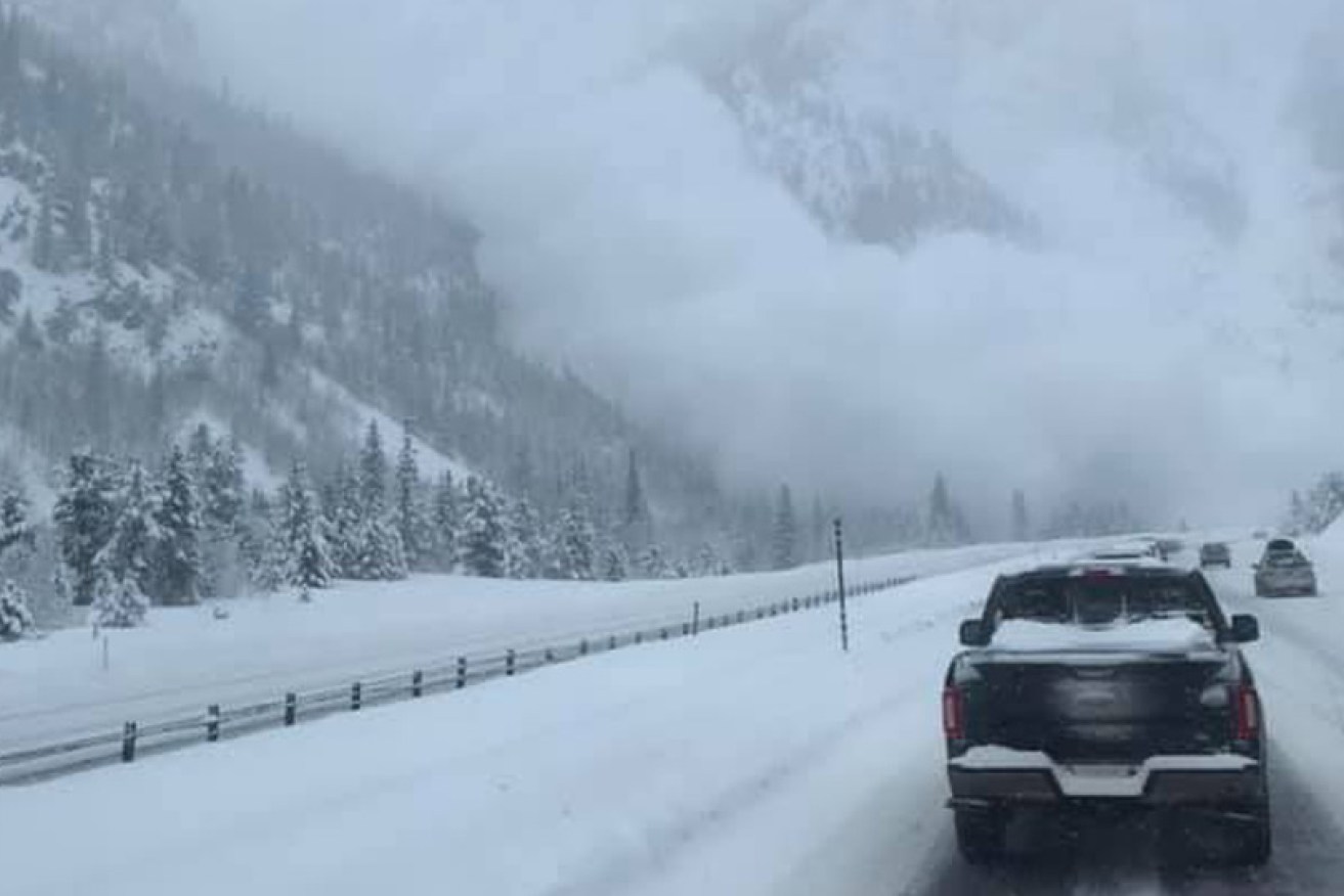 The avalanche did not close the highway. 