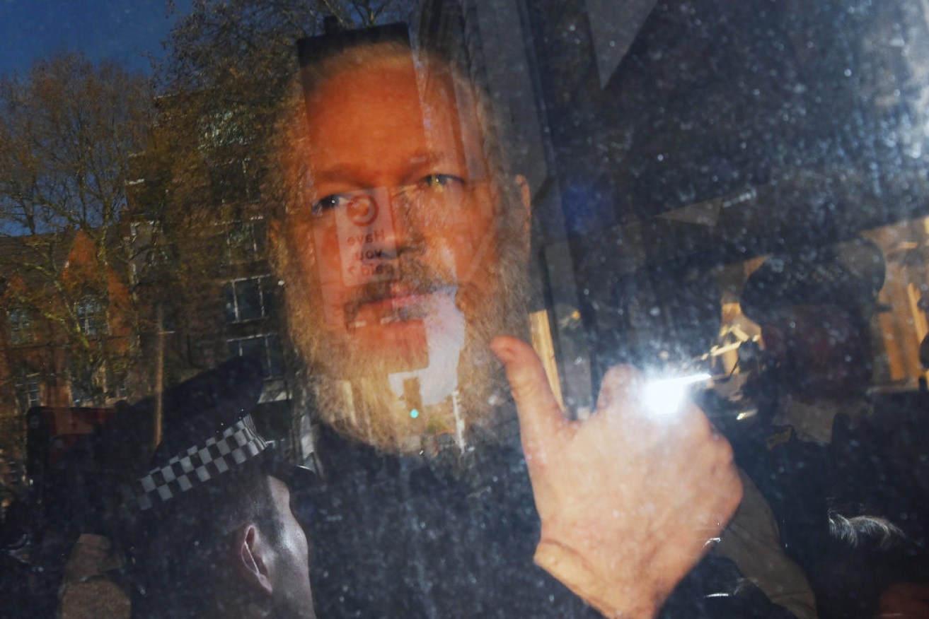 Barnaby Joyce wants the government to step in and stop whistleblower Julian Assange from being extradited to the United States on espionage charges.