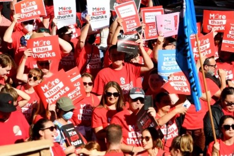 NSW teachers protest &#8216;tangible pay cut&#8217;