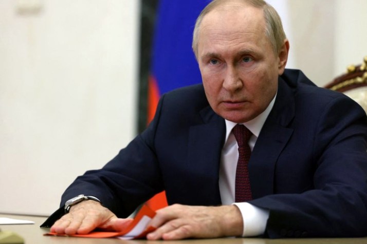 Putin signs bill suspending last nuke arms pact with US