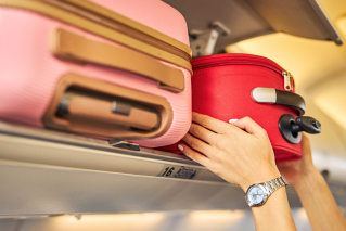 Passengers slugged as Jetstar changes carry-on rules
