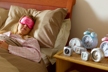 Hitting the snooze button might not actually make you more tired