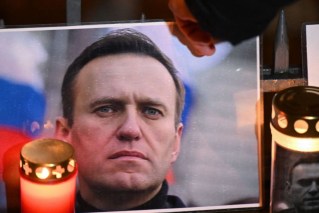 Aust sanctions Russians involved in Navalny death