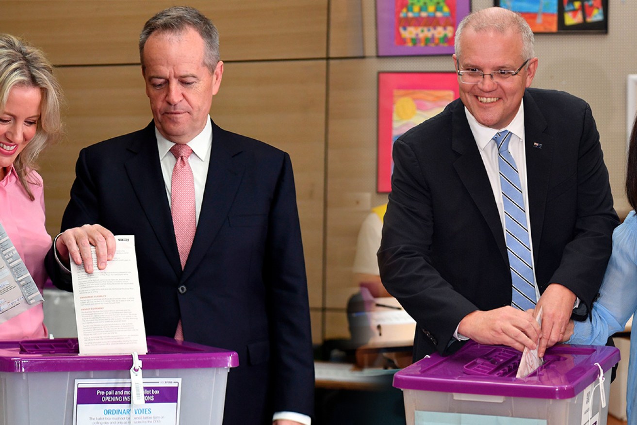 Scott Morrison is "assuming nothing" while Bill Shorten says there's "mood for change".