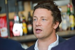 Oliver apologises for 'disrespectful' kids book