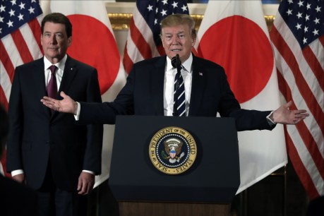 Trump takes trade dig at Japan on state visit