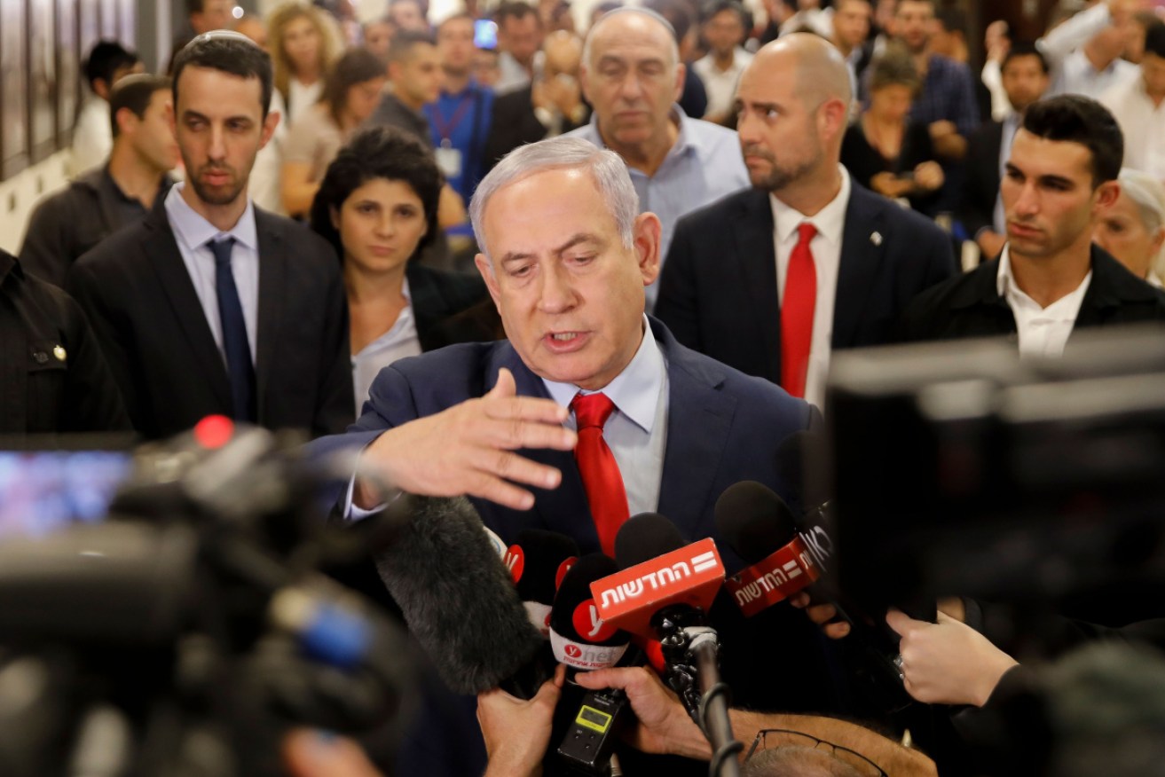 Benjamin Netanyahu has been asked to form a coalition government.