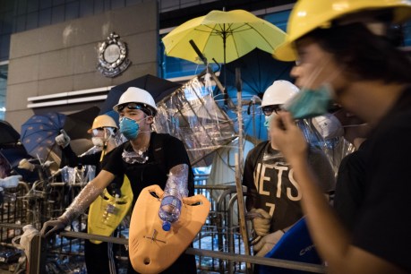 Demands unmet as protesters block Hong Kong police headquarters